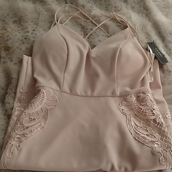 Guess Dresses & Skirts - Guess Blush size 6 dress